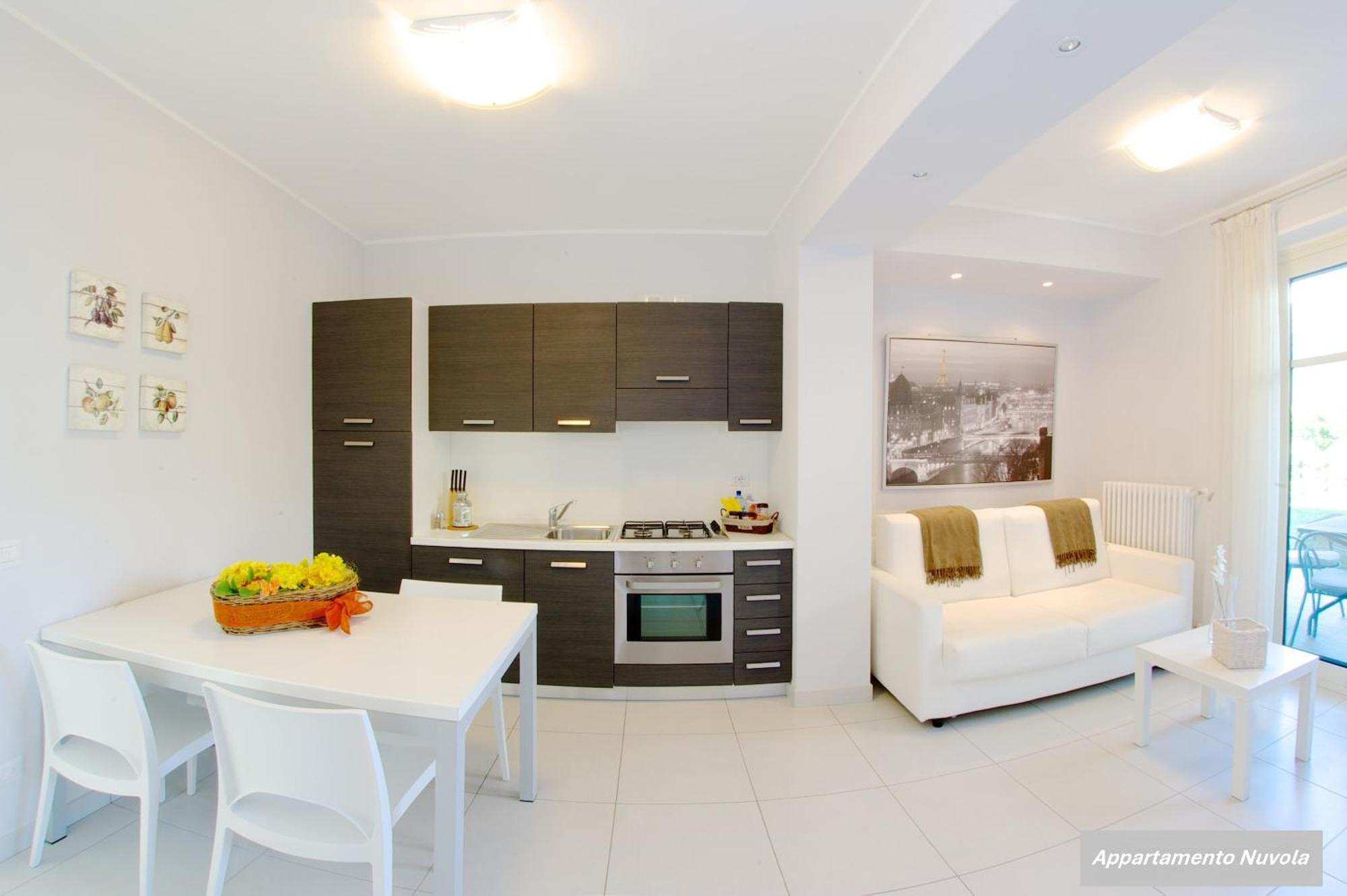 Appartamento Nuvola - Lake Como - Near The Beach - Near The Center Colico Bagian luar foto